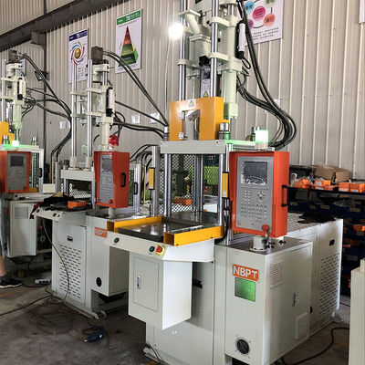 Máquinas de moldagem por injecção de plástico vertical padrão para bastões de fio dental