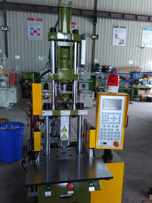 Máquina de moldagem por injecção de Bakelita Vertical 45T BMC