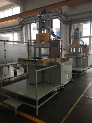 1.6T PT-450D Máquina de Injecção de Plástico de Mesa Deslizante Vertical
