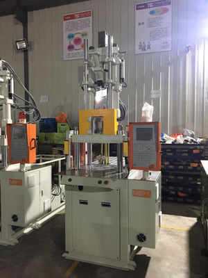 Pequena máquina de moldagem por injecção vertical de plástico VERTICAL 15T