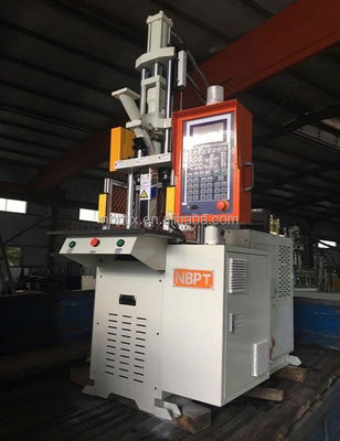 Máquina de moldagem por injecção de plástico vertical de 85 toneladas PT-150