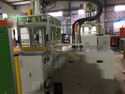 Máquina de moldagem por injecção de plástico vertical de baixa pressão