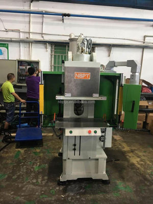 Máquina de fabricação de torneiras de água de alta qualidade